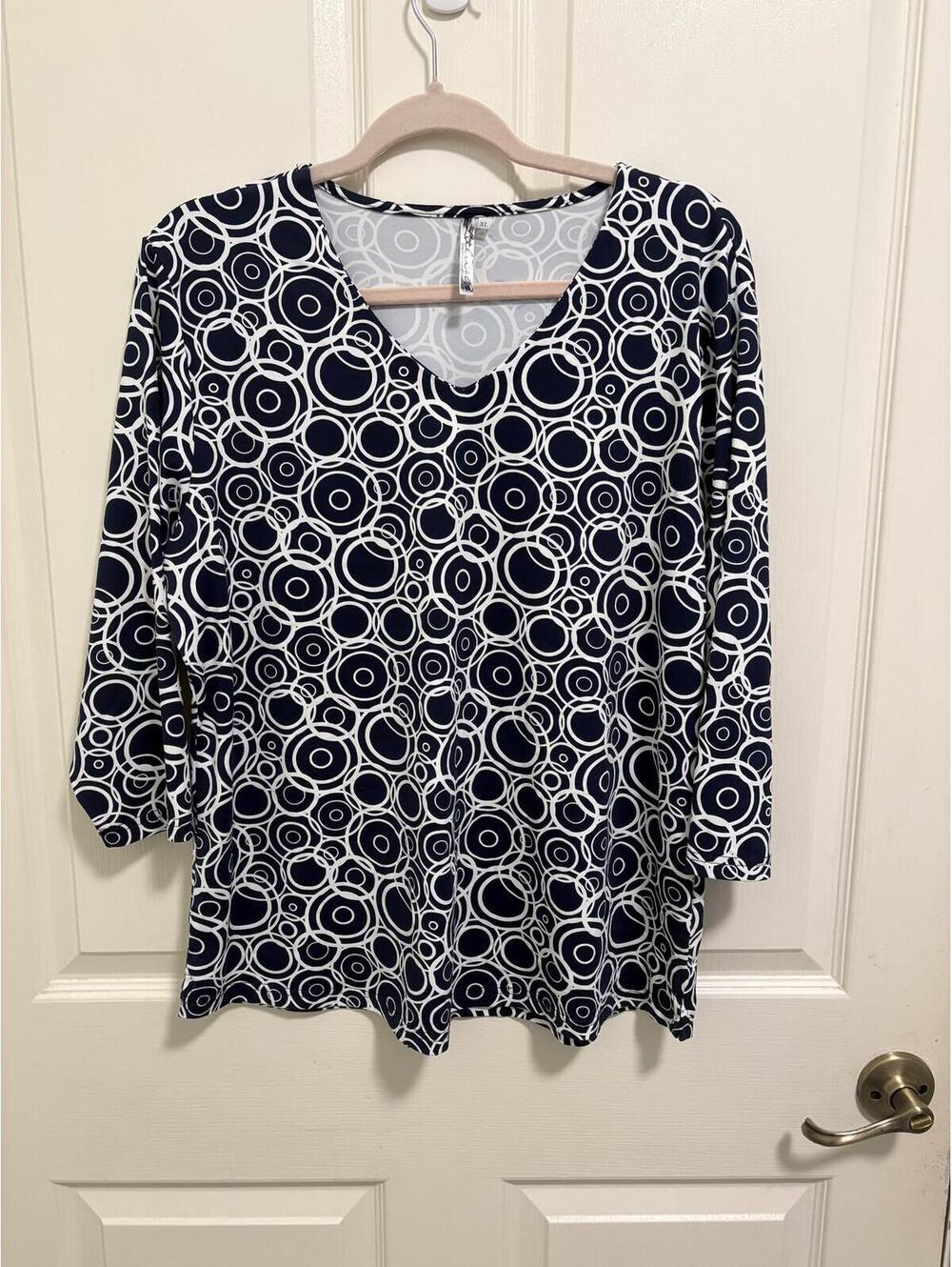Lulu-B Women's Navy and White Geometric Circle Print 3/4 Sleeve Blouse Top XL